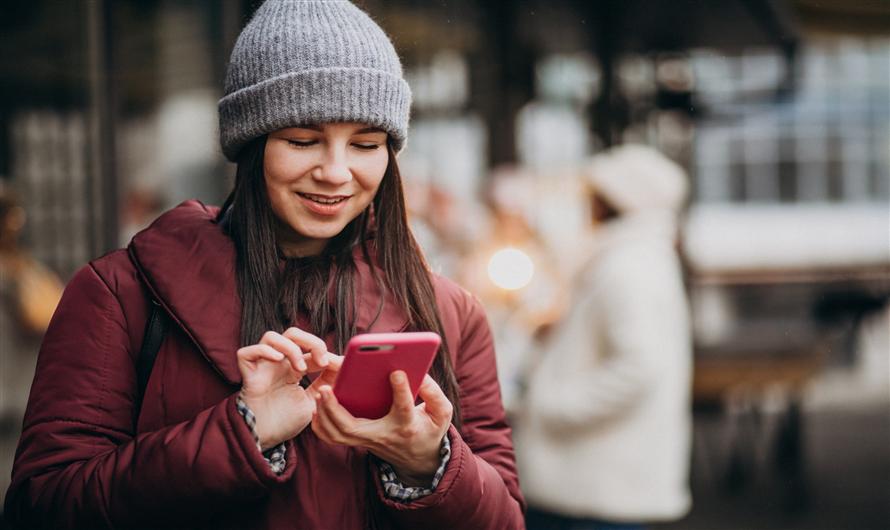 How eSIM Technologies Are Transforming Global Travel Connectivity