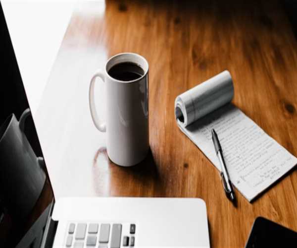 Using Analytics to Track and Improve Blog Performance