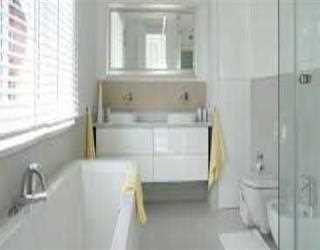 Bathroom designers - Material Types for Bathroom Tile Designs