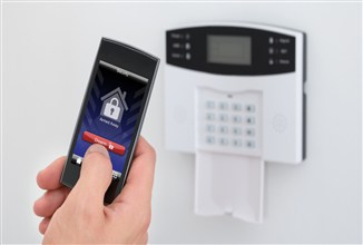 How Smart Locks Enhance Commercial Property Protection