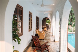 What Trends Are Actually Shaping Modern Luxury Home Design?