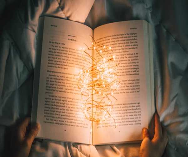 Engaging Audiences through Visual Storytelling