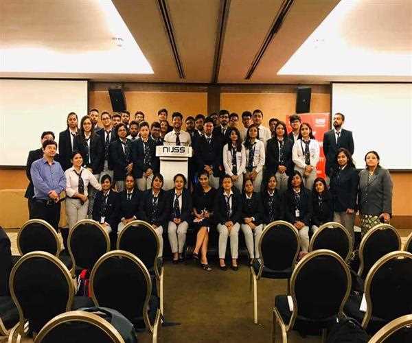 Top 5 management colleges in Mumbai for pursuing PGDM course