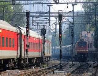 Make Your Train Travel Smoother with these 5 Best-suited Apps