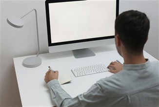 How to Build a WordPress Blog for Horse Racing Enthusiasts