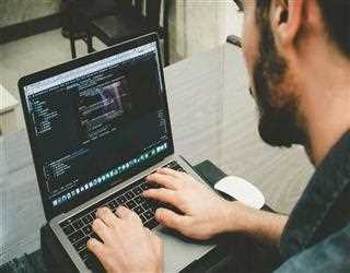 How does one become a great programmer? image