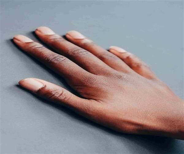 Treating  a  Broken Hand