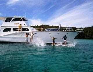LUXURY YACHT CHARTER HOLIDAYS WITH KIDS