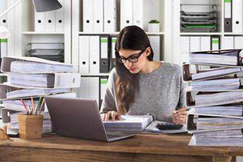 banner image of Anna Anna