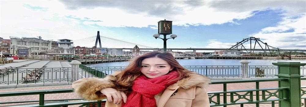 banner image of Nayla Kirana