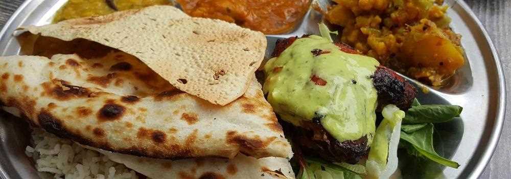 banner image of curryand spicebar