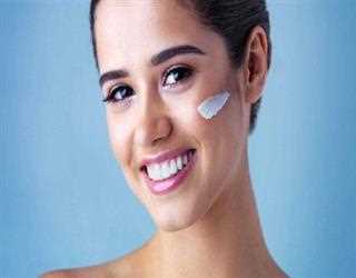 Your Guide To Get a Flawless And Radiant Skin.