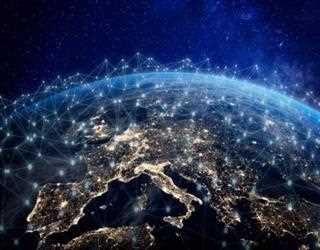 Public vs private blockchain: what is the difference? image