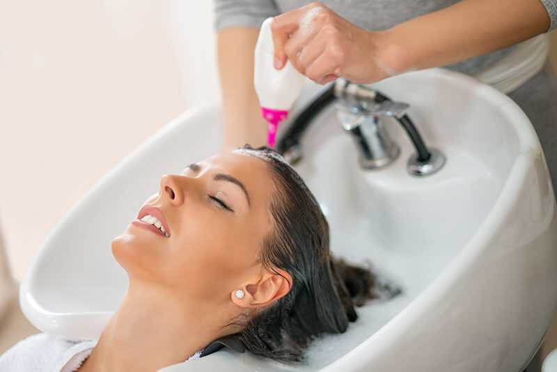 5 Benefits of Anti-Dandruff Shampoo