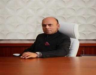 Suneel Galgotia Biography: Family, Education & Career