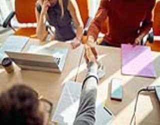 9 Creative Ideas To Enhance Your Employee Onboarding image