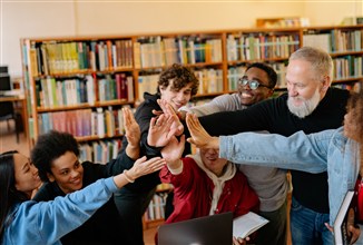 Top 5 Mentorship Solutions for Creating Stronger Learning Communities