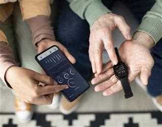 10 Trending wearable electronic gadgets and Impact on health image
