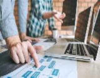 The Benefits of Nearshoring - When and Why Choose Nearshoring Over Offshoring image