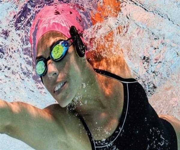 How to Choose Underwater Headphones