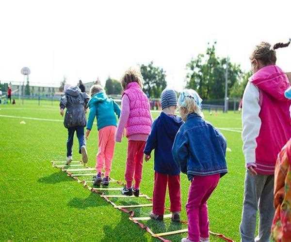 What Do scientists say about not playing outdoor games with your kids?