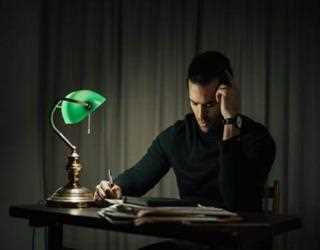 10 Ways To Introduce Creative Writer