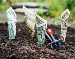 8 Ways To Stay On Top Of Your Finances