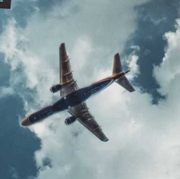 5 Ways to Pass the Time in an Airport