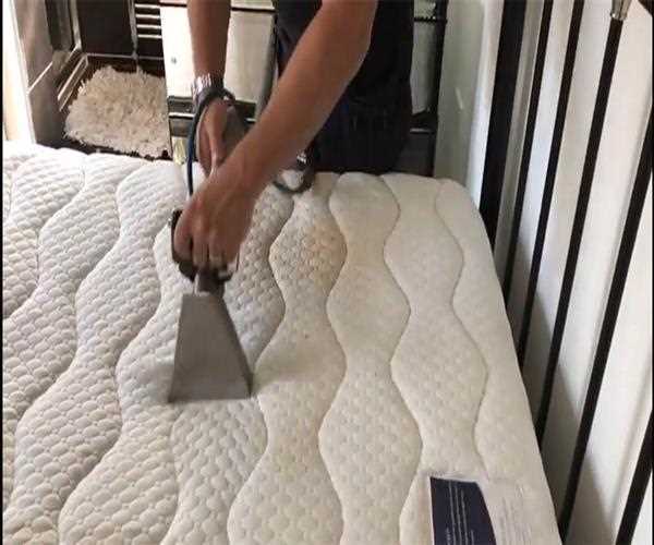 How to remove Mattress Stains