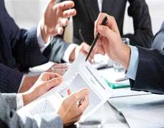 How can FSDT help you if you need financial assistance?