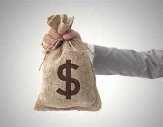 Despite a Hike in Prices, Amazon and Apple witness a Growth in their Sales