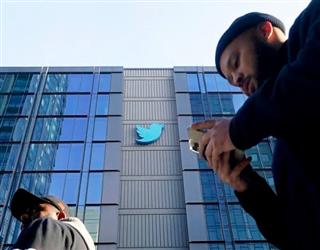 For Apple users, Twitter will relaunch Twitter Blue at a higher price.