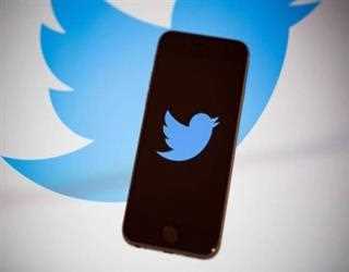In the midst of widespread layoffs, Twitter's France Director resigns.