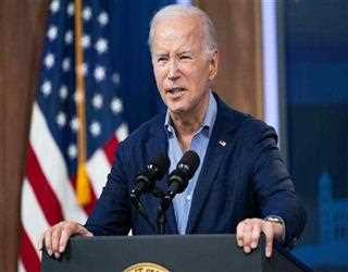 US judge blocks Biden officials from contacting social media sites