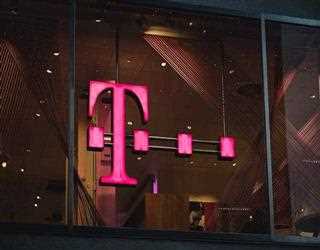 T-Mobile Unveils $100 Phone Plan