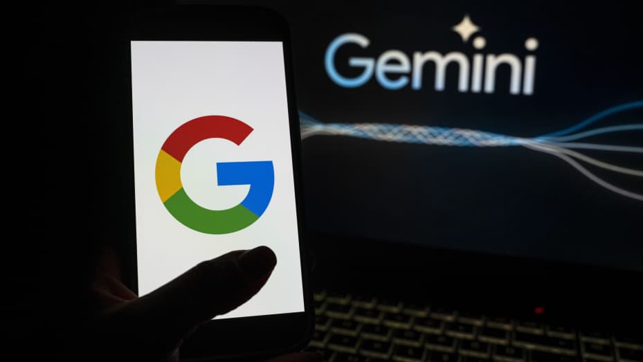 Google applies a pause in its Gemini's image generation feature, why?