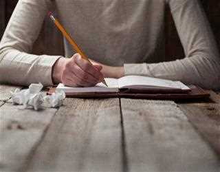 Tips to create an impactful storyline for your readers.