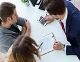 Top 4 Qualities You Should Consider for When Hiring a Waste Broker