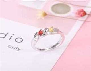 Gold wedding rings
