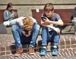 Can Teenagers also develop Scoliosis?