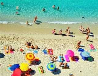 6 Good Reasons Why You Should Get in the Pool