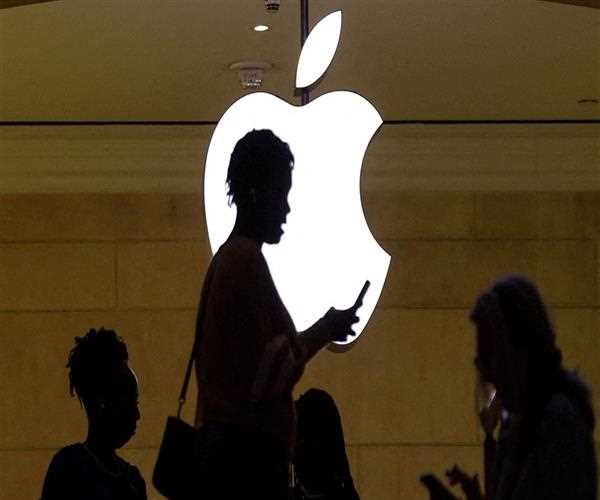 Apple Said to Develop AI Tool for Developers to Rival Microsoft's GitHub Copilot