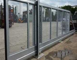 5 Easy Ways to Save Money on Your Automatic Gate Repair