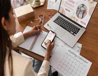 Hybrid Work Schedule-A Balanced Approach