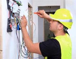 Private SECURITY LIGHTING: SUPERIOR SAFETY THROUGH BEAUTIFUL LIGHTING