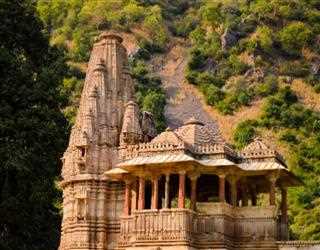 10 Scientific Reasons Why We Should Visit to Temple