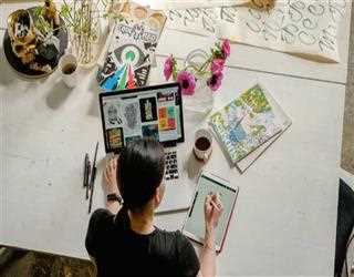 Comparing Raster Graphics and Vector Graphics: Key Differences Explained