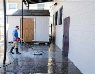 What are the Benefits of Pressure Washing at Commercial Area?