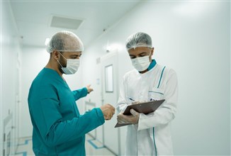 Generative AI in Healthcare: Transforming Medicine and Patient Care in 2025