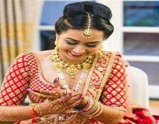 Tips for your bridal portraits to win a million hearts!